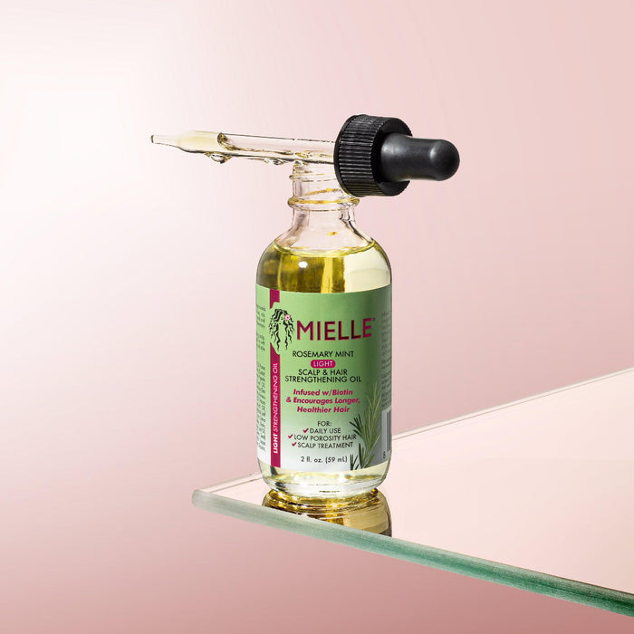 Mielle Rosemary Mint Light Scalp & Hair Strengthening Oil 2oz
