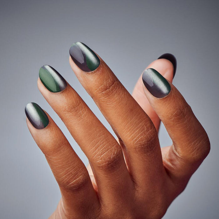 KISS Gel Fantasy Magnetic Effect Nails - Dial Me